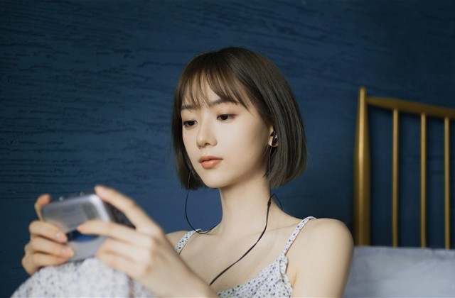 青春的轨道女生网名(共292个)