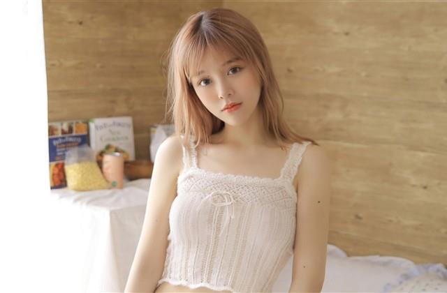 最新超霸气女生微信网名(845个)